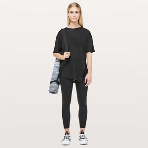 NWT Lululemon Sneak Out Short Sleeve